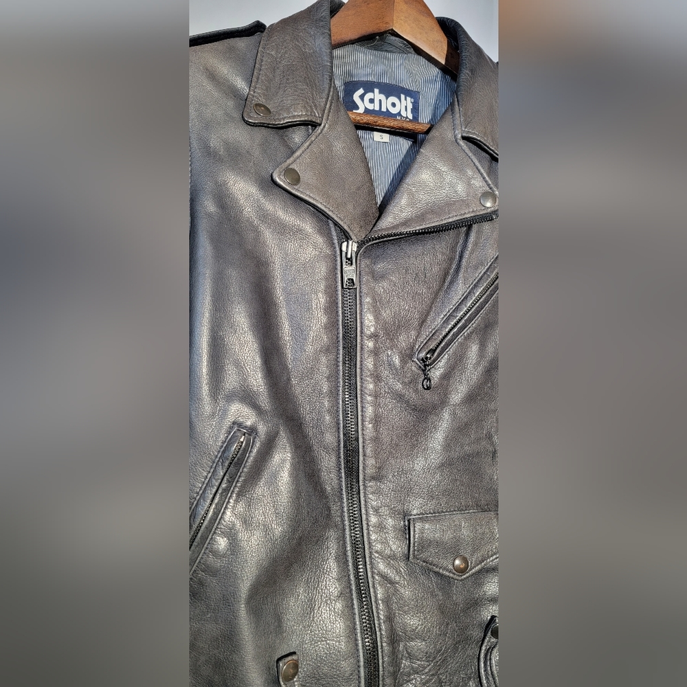 Schott NYC Men's Waxy Cowhide Leather Motorcycle Jacket Black RN 18606 - Picture 4 of 16